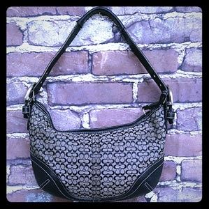 Small coach shoulder bag.